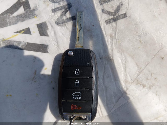 2016 Kia Sorento 3.3l Lx მანქანა იყიდება აუქციონზე, vin: 5XYPGDA57GG172087, აუქციონის ნომერი: 45720911