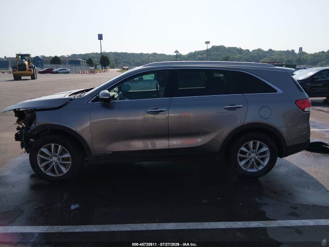 2016 Kia Sorento 3.3l Lx მანქანა იყიდება აუქციონზე, vin: 5XYPGDA57GG172087, აუქციონის ნომერი: 45720911