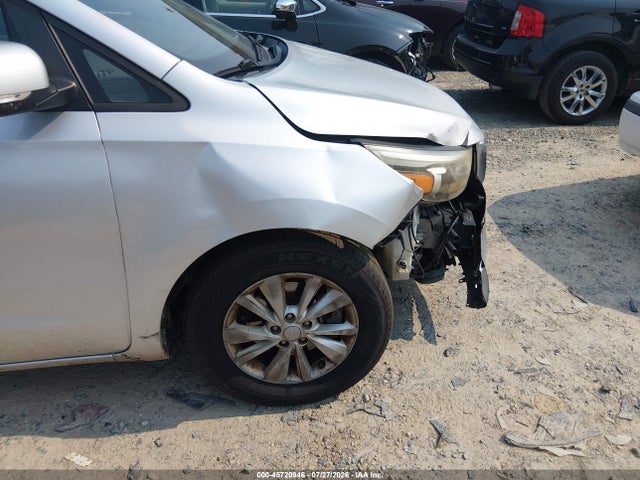45720946 :رقم المزاد ، KNDMB5C19G6174217 vin ، 2016 Kia Sedona Lx مزاد بيع