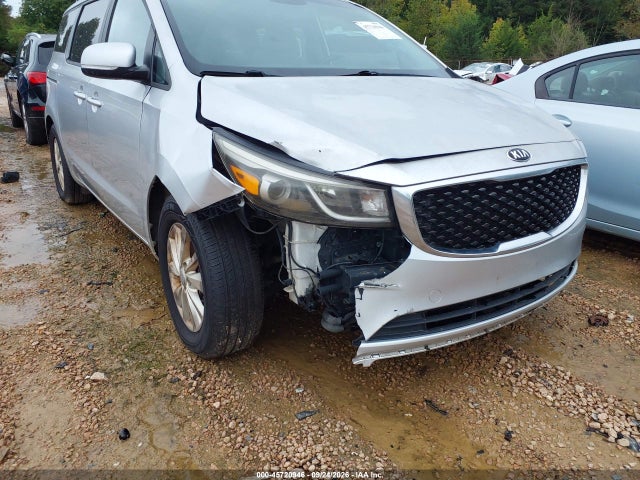 45720946 :رقم المزاد ، KNDMB5C19G6174217 vin ، 2016 Kia Sedona Lx مزاد بيع
