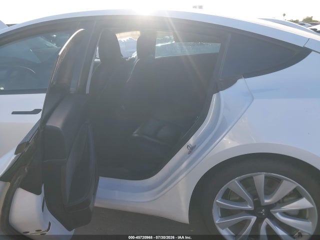 Tesla Model 3 Standard Range Plus Rear-wheel Drive 2021 5YJ3E1EA0MF871834 Image 8