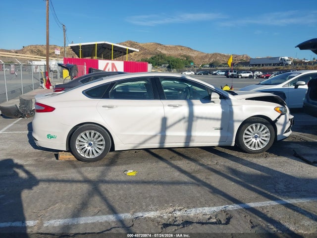 Ford Fusion Energi Titanium 2014 3FA6P0SU4ER256953 Image 13