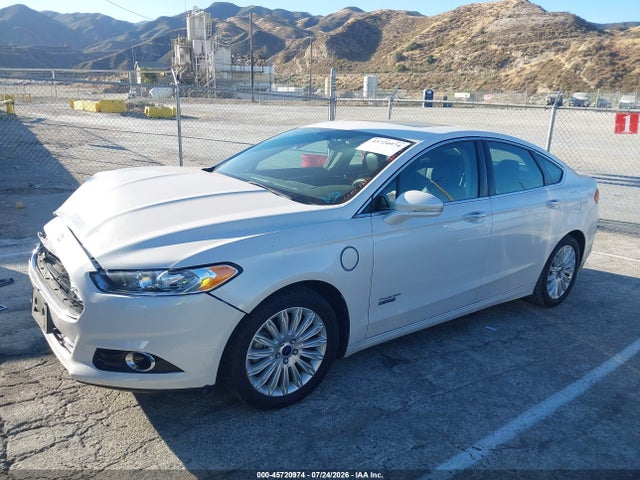 Ford Fusion Energi Titanium 2014 3FA6P0SU4ER256953 Image 14