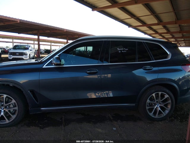 2022 Bmw X5 Xdrive40i მანქანა იყიდება აუქციონზე, vin: 5UXCR6C02N9L56274, აუქციონის ნომერი: 45720991