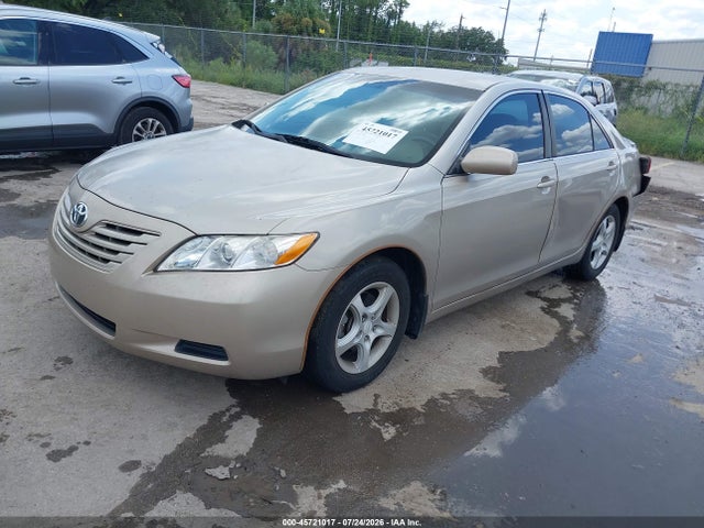 45721017 :رقم المزاد ، 4T1BE46K37U504115 vin ، 2007 Toyota Camry Le مزاد بيع