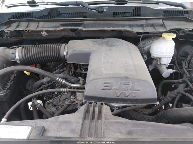 45721136 :رقم المزاد ، 3C6JR6DG0KG657505 vin ، 2019 Ram 1500 Classic Tradesman  4x2 8' Box مزاد بيع