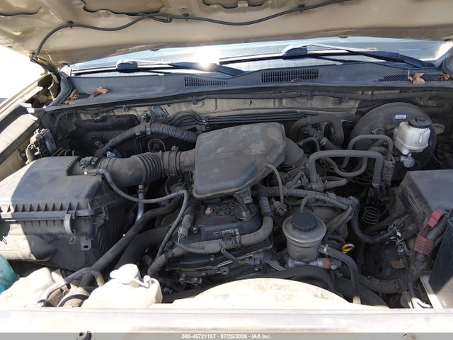 5TFAX5GN4HX076208 Toyota Tacoma Sr5