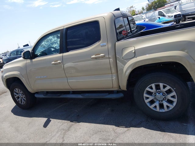 5TFAX5GN4HX076208 Toyota Tacoma Sr5
