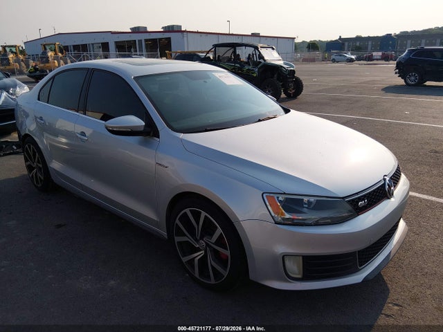 2014 Volkswagen Jetta Gli Edition 30 მანქანა იყიდება აუქციონზე, vin: 3VW4S7AJ9EM318616, აუქციონის ნომერი: 45721177
