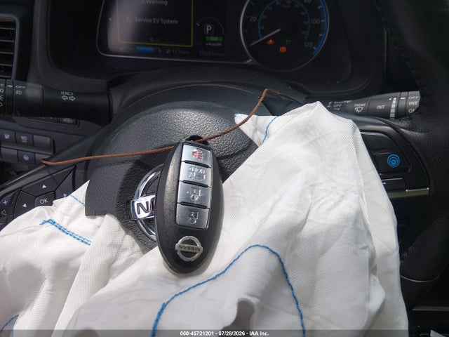 2020 Nissan Leaf Sv 40 Kwh მანქანა იყიდება აუქციონზე, vin: 1N4AZ1CP8LC311077, აუქციონის ნომერი: 45721201