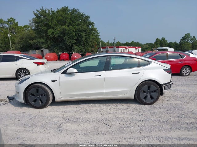 Tesla Model 3 Long Range Dual Motor All-wheel Drive 2021 5YJ3E1EB6MF978959 Image 14