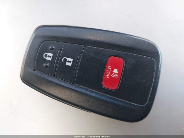 JTDKARFU5L3114180 Toyota Prius Le