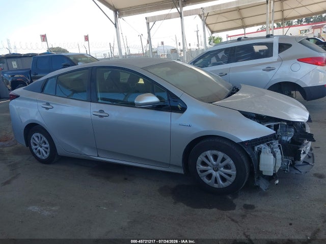 JTDKARFU5L3114180 Toyota Prius Le