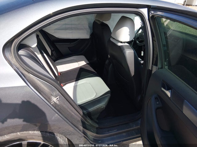 3VWD17AJ6GM372381 Volkswagen Jetta 1.8t Sport