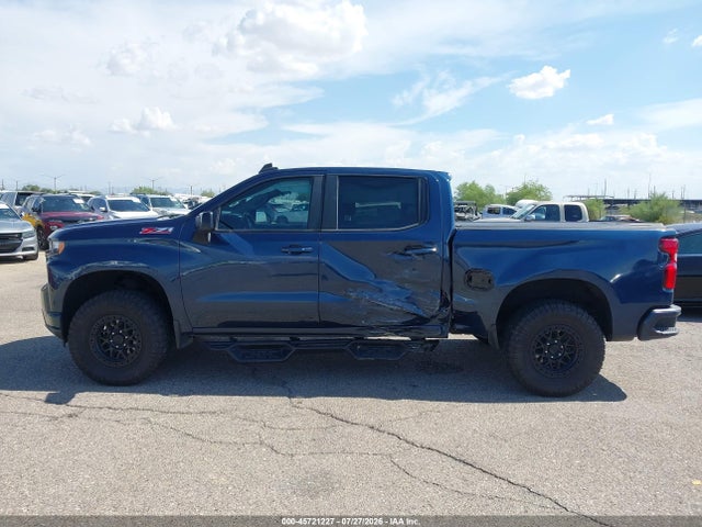 Продаж на аукціоні авто 2020 Chevrolet Silverado 1500 4wd  Short Bed Rst, vin: 3GCUYEED1LG229337, номер лоту: 45721227