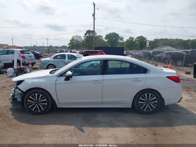 2018 Subaru Legacy 2.5i Premium მანქანა იყიდება აუქციონზე, vin: 4S3BNAF64J3040495, აუქციონის ნომერი: 45721282