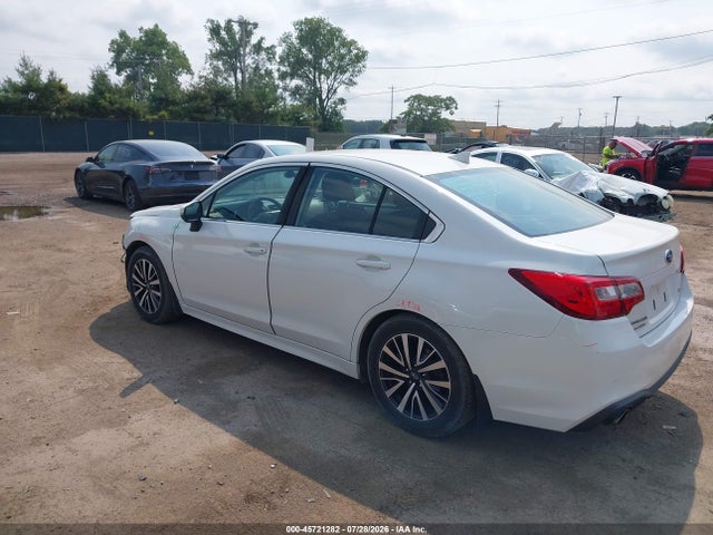 2018 Subaru Legacy 2.5i Premium მანქანა იყიდება აუქციონზე, vin: 4S3BNAF64J3040495, აუქციონის ნომერი: 45721282