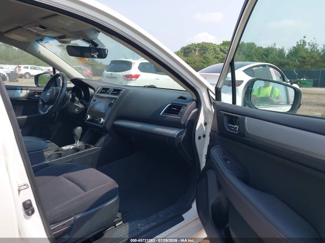 2018 Subaru Legacy 2.5i Premium მანქანა იყიდება აუქციონზე, vin: 4S3BNAF64J3040495, აუქციონის ნომერი: 45721282
