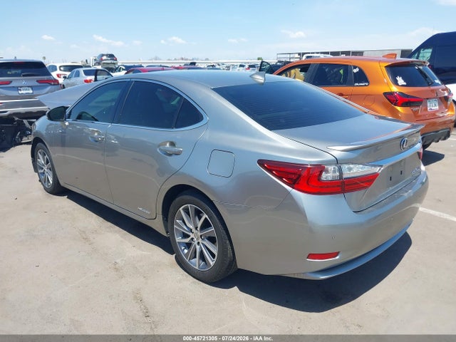 Aukcja sprzedaży 2018 Lexus Es 300h, vin: JTHBW1GGXJ2174159, numer aukcji: 45721305