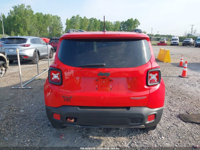 45721310 :رقم المزاد ، ZACCJBCT3GPD68172 vin ، 2016 Jeep Renegade Trailhawk مزاد بيع