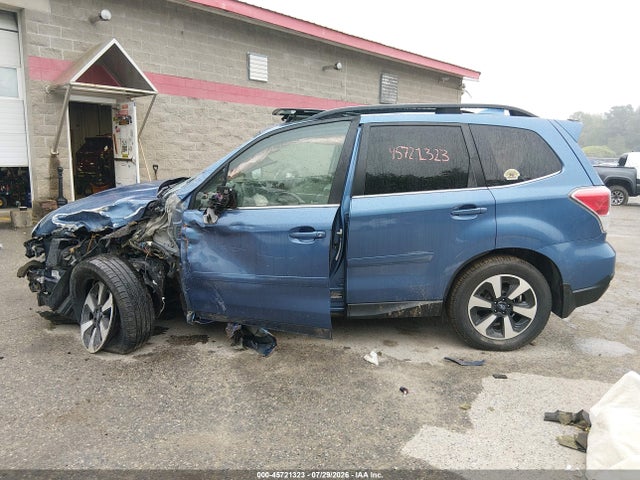 Продаж на аукціоні авто 2017 Subaru Forester 2.5i Limited, vin: JF2SJAJC6HH476675, номер лоту: 45721323