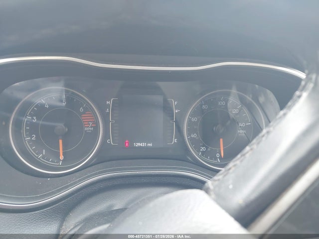 Продаж на аукціоні авто 2019 Jeep Cherokee Latitude Fwd, vin: 1C4PJLCB9KD296982, номер лоту: 45721351