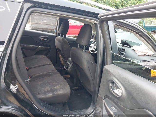 Продаж на аукціоні авто 2019 Jeep Cherokee Latitude Fwd, vin: 1C4PJLCB9KD296982, номер лоту: 45721351