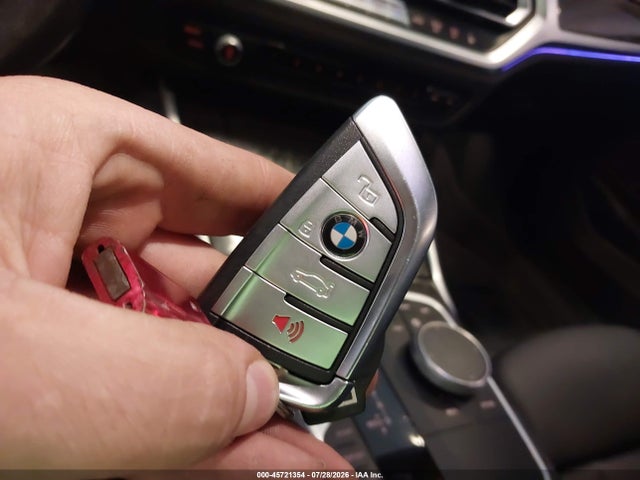 45721354 :رقم المزاد ، 3MW5R7J02L8B11479 vin ، 2020 Bmw 330i Xdrive مزاد بيع