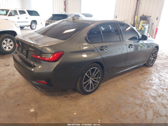 45721354 :رقم المزاد ، 3MW5R7J02L8B11479 vin ، 2020 Bmw 330i Xdrive مزاد بيع
