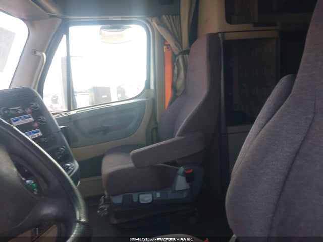 2017 Freightliner Cascadia 125 მანქანა იყიდება აუქციონზე, vin: 1FUJGLDR9HLJD5292, აუქციონის ნომერი: 45721368