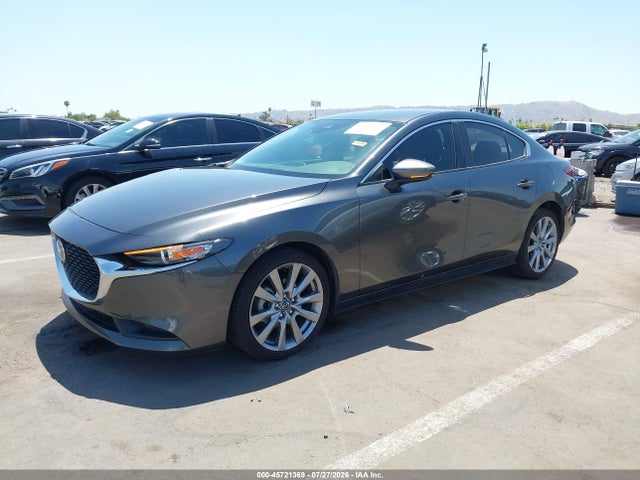 3MZBPABM5PM354045 Mazda Mazda3 2.5 S Select