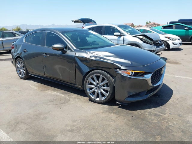 3MZBPABM5PM354045 Mazda Mazda3 2.5 S Select
