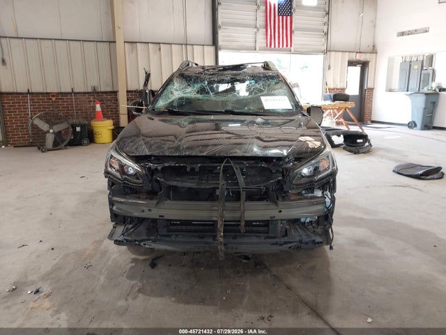 45721432 :رقم المزاد ، 4S4BTADC9M3206427 vin ، 2021 Subaru Outback Premium مزاد بيع