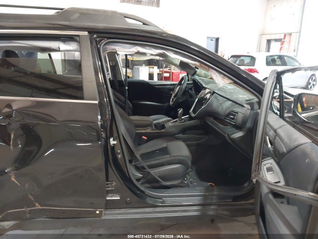 45721432 :رقم المزاد ، 4S4BTADC9M3206427 vin ، 2021 Subaru Outback Premium مزاد بيع