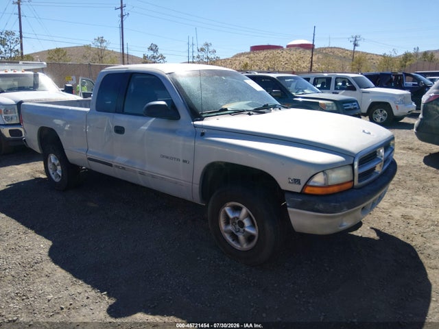 45721454 :رقم المزاد ، 1B7GG22X7YS687204 vin ، 2000 Dodge Dakota Slt/sport مزاد بيع