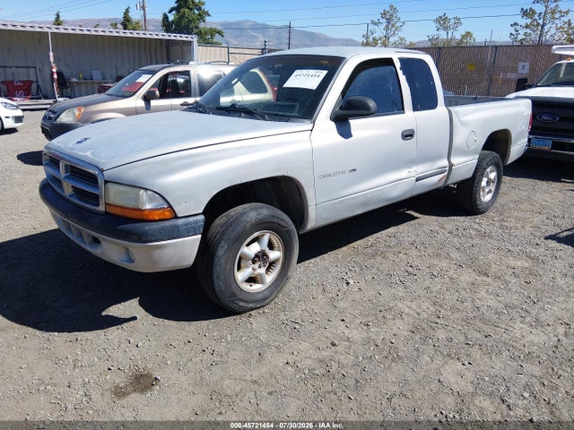 45721454 :رقم المزاد ، 1B7GG22X7YS687204 vin ، 2000 Dodge Dakota Slt/sport مزاد بيع