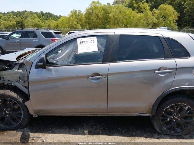 45721475 :رقم المزاد ، JA4AP3AU0JU015427 vin ، 2018 Mitsubishi Outlander Sport 2.0 Es/2.0 Le مزاد بيع