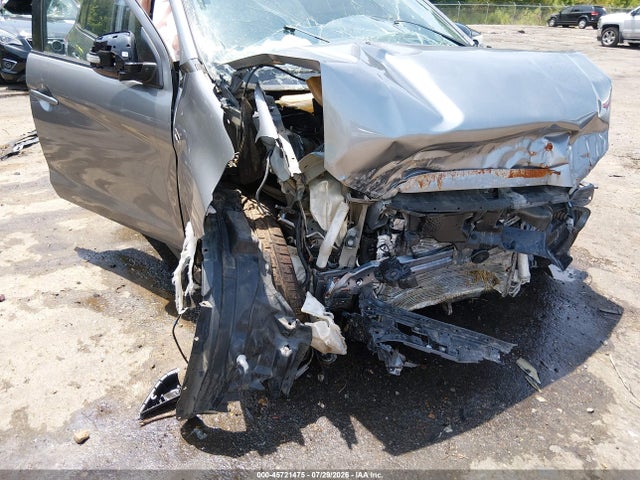 45721475 :رقم المزاد ، JA4AP3AU0JU015427 vin ، 2018 Mitsubishi Outlander Sport 2.0 Es/2.0 Le مزاد بيع