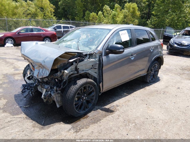 45721475 :رقم المزاد ، JA4AP3AU0JU015427 vin ، 2018 Mitsubishi Outlander Sport 2.0 Es/2.0 Le مزاد بيع