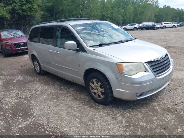 Продажа на аукционе авто 2009 Chrysler Town & Country Touring, vin: 2A8HR54109R522423, номер лота: 45721516