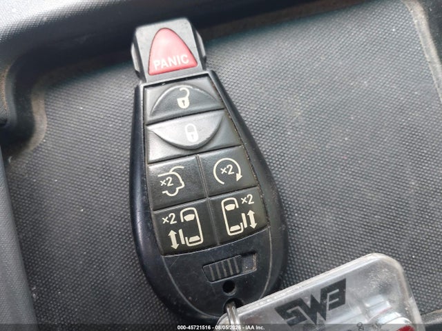 45721516 :رقم المزاد ، 2A8HR54109R522423 vin ، 2009 Chrysler Town & Country Touring مزاد بيع