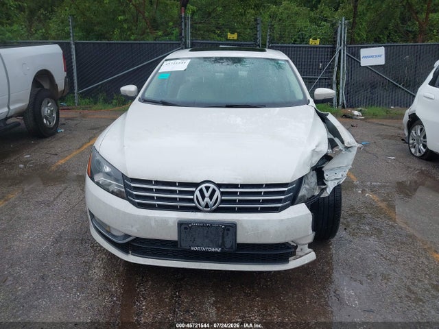 Aukcja sprzedaży 2014 Volkswagen Passat 2.0l Tdi Sel Premium, vin: 1VWCN7A34EC036793, numer aukcji: 45721544