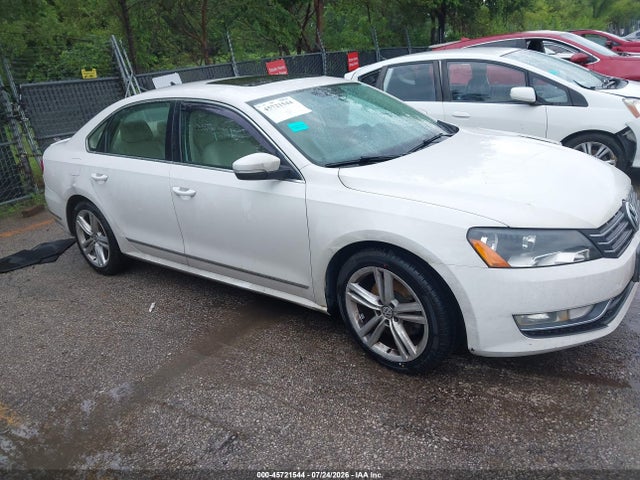 Aukcja sprzedaży 2014 Volkswagen Passat 2.0l Tdi Sel Premium, vin: 1VWCN7A34EC036793, numer aukcji: 45721544