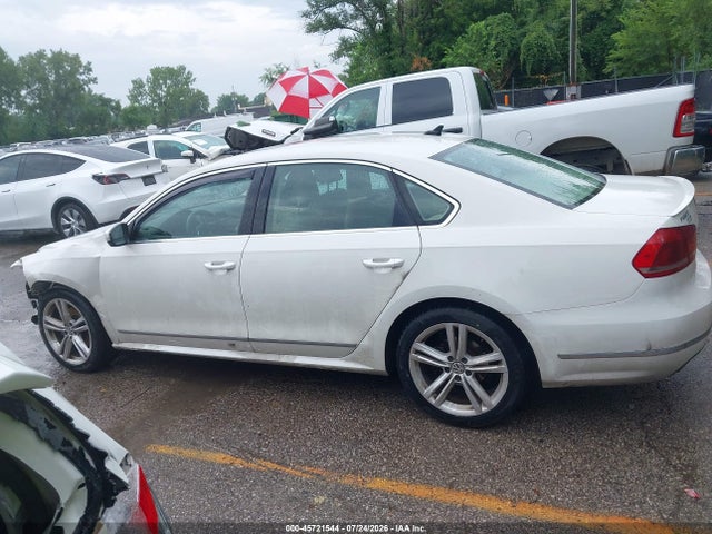 Aukcja sprzedaży 2014 Volkswagen Passat 2.0l Tdi Sel Premium, vin: 1VWCN7A34EC036793, numer aukcji: 45721544