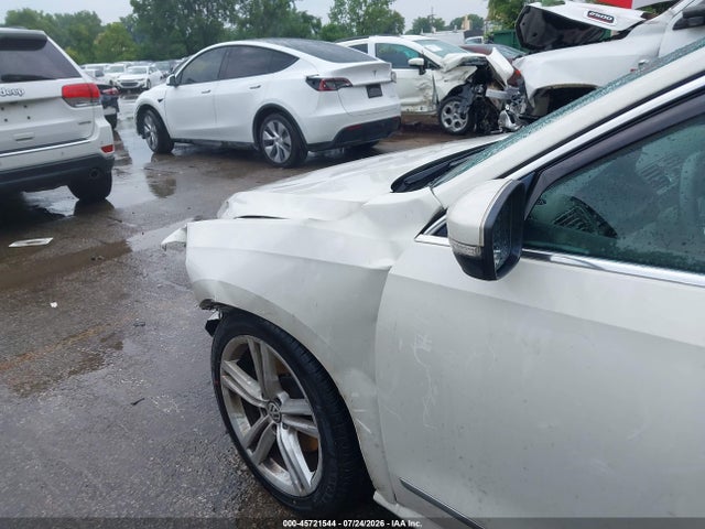 Aukcja sprzedaży 2014 Volkswagen Passat 2.0l Tdi Sel Premium, vin: 1VWCN7A34EC036793, numer aukcji: 45721544