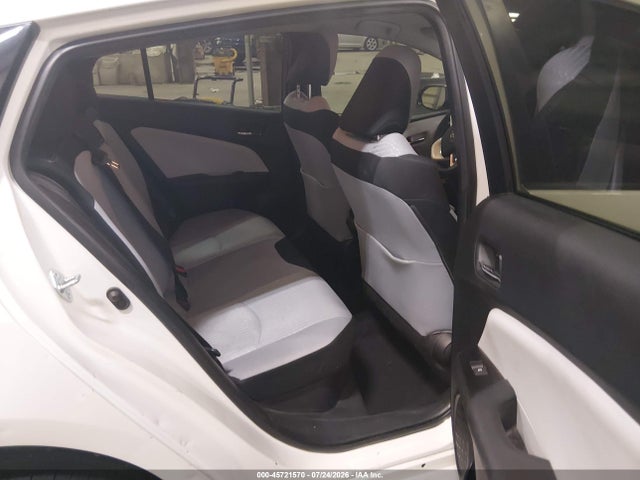 Toyota Prius Two 2018 JTDKBRFU1J3078014 Image 8