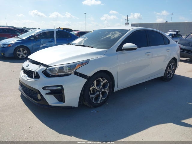 KIA Forte Lxs 2021 3KPF24AD7ME359565 Image 2