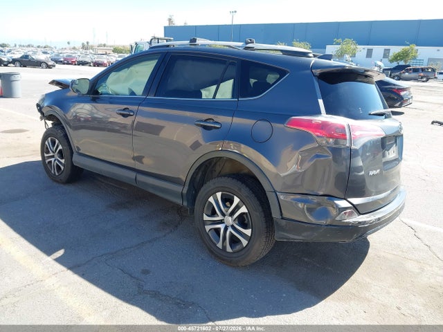 Toyota RAV4 LE 2016 JTMZFREV3GJ091431 Image 3
