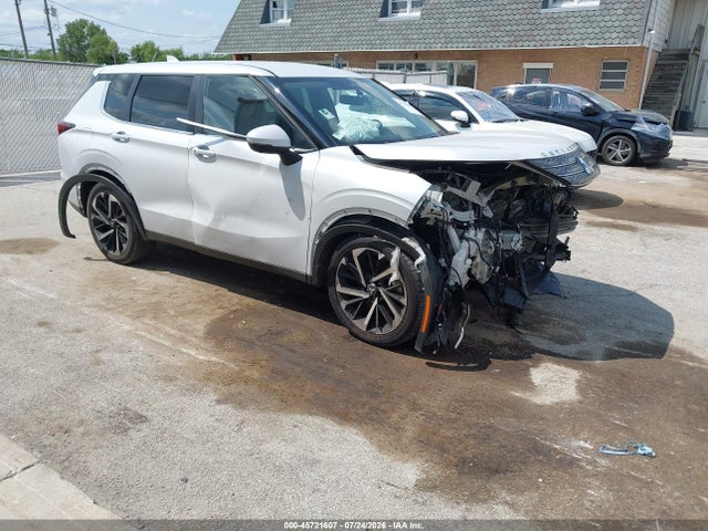 Aukcja sprzedaży 2022 Mitsubishi Outlander Black Edition S-awc/se 2.5 S-awc/se Launch Edition S-awc, vin: JA4J4UA83NZ086373, numer aukcji: 45721607