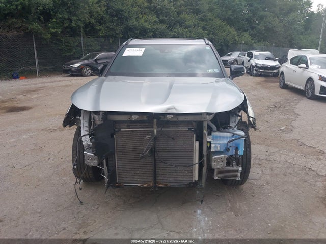 5TDLZRBH4NS213693 Toyota Highlander Xse